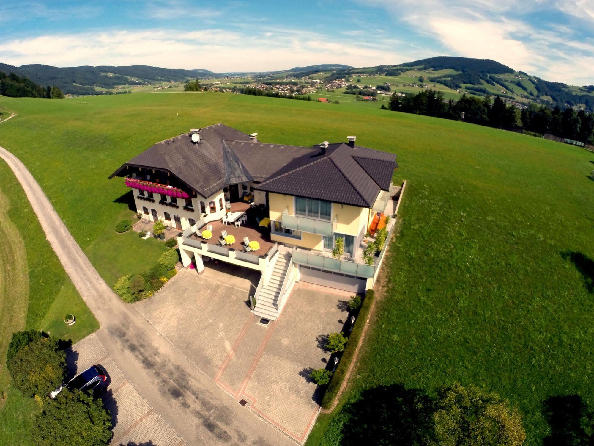 Gaestehaus Stabauer Mondsee Zewnętrze zdjęcie