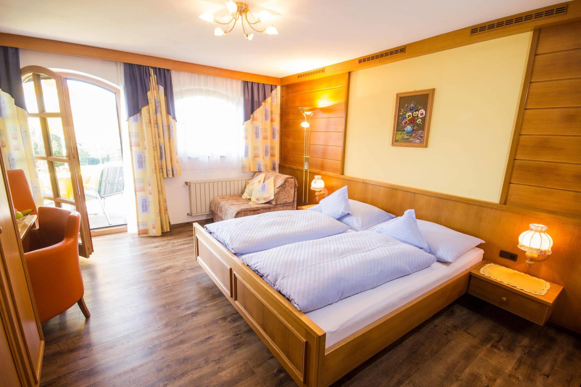 Gaestehaus Stabauer Mondsee Zewnętrze zdjęcie